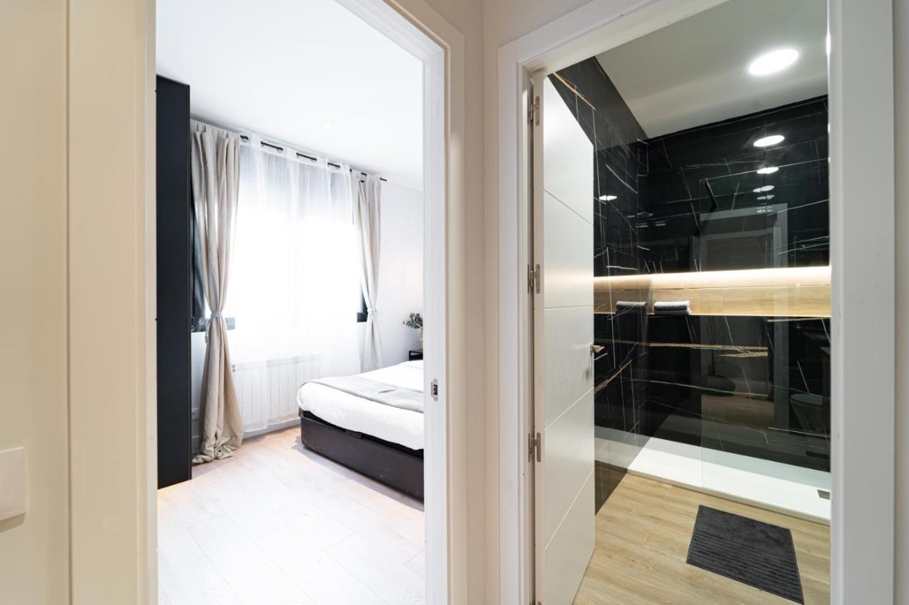 Edsam Madrid Apartments Black Extérieur photo
