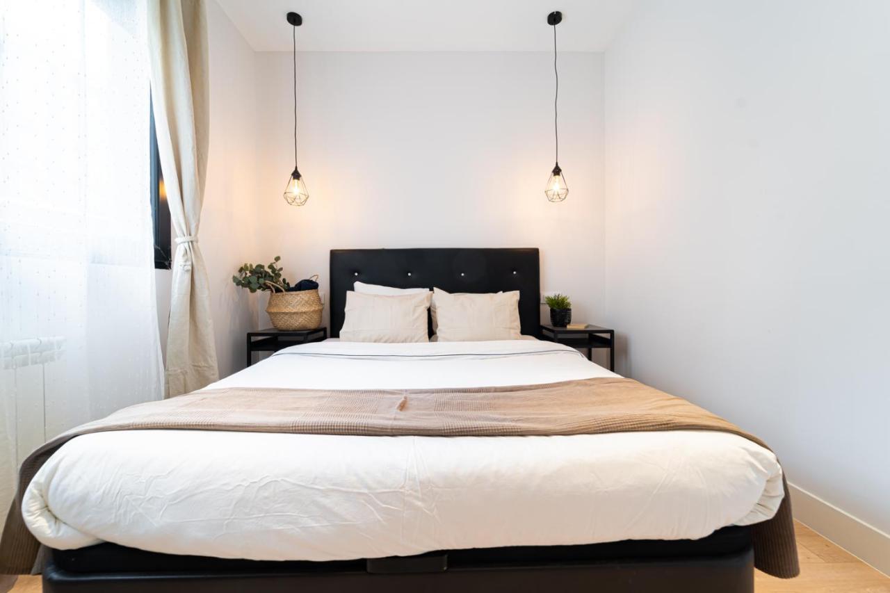 Edsam Madrid Apartments Black Extérieur photo
